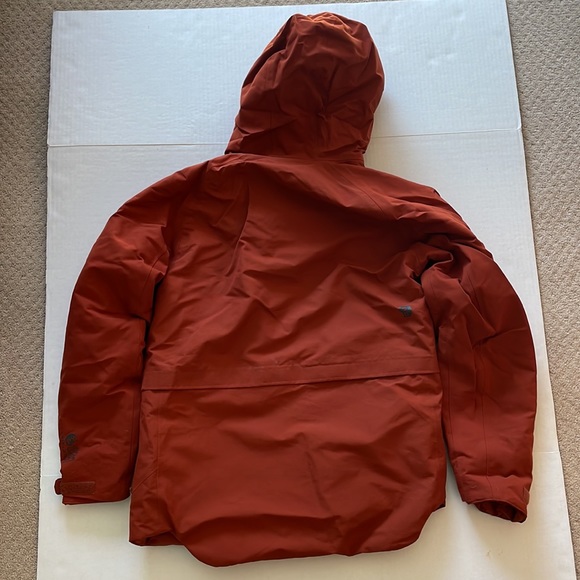 Mountain Hardwear Summit Shadown Gore-Tex Down insulated jacket, Men’s Small. - Picture 2 of 3